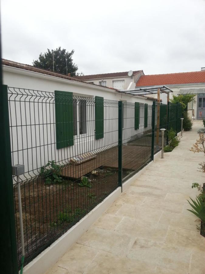 Maison Fetilly, Sweet Home ลาโรแชล ภายนอก รูปภาพ