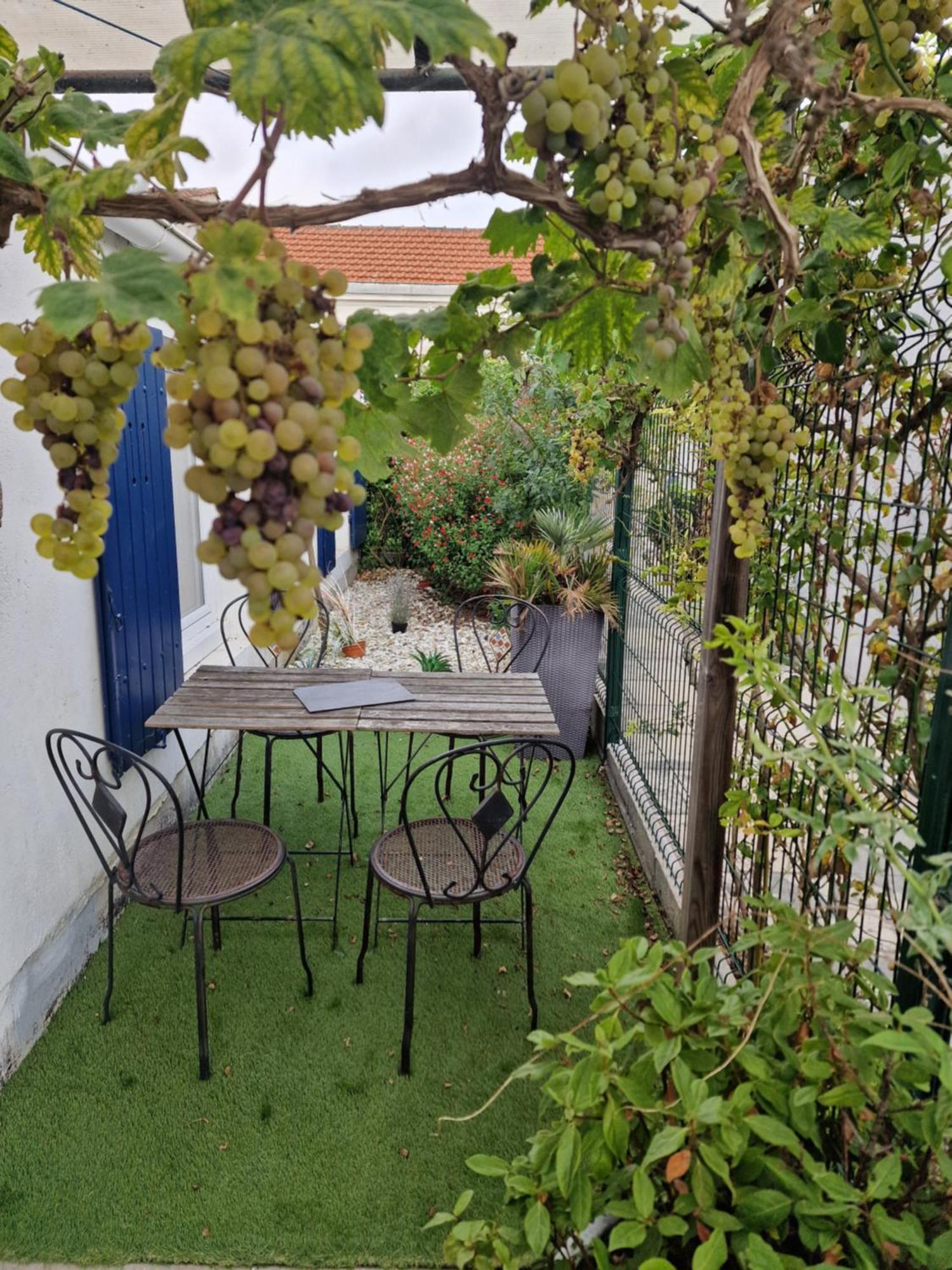 Maison Fetilly, Sweet Home ลาโรแชล ภายนอก รูปภาพ